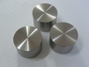 Titanium alloy bar and rod