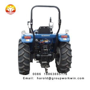 Compact wheel agricultural tractor