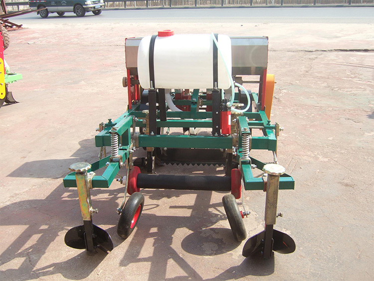 mulch-applicator.jpg