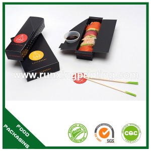 sushi box with sauce container