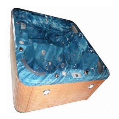 outdoor whirlpool