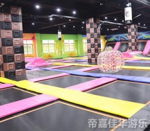 Manufacturers custom new indoor large trampoline combination theme trampoline for sale