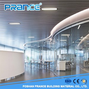 Restaurant fashion strip ceiling design