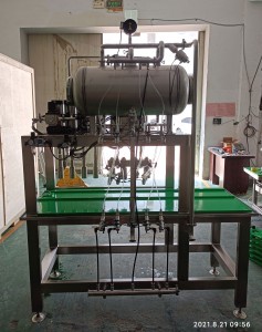 Glass Bottle Filling and Capping Machine