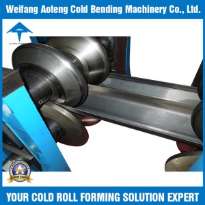 Highway guardrail roll forming machine Highway guardrail roll forming machine