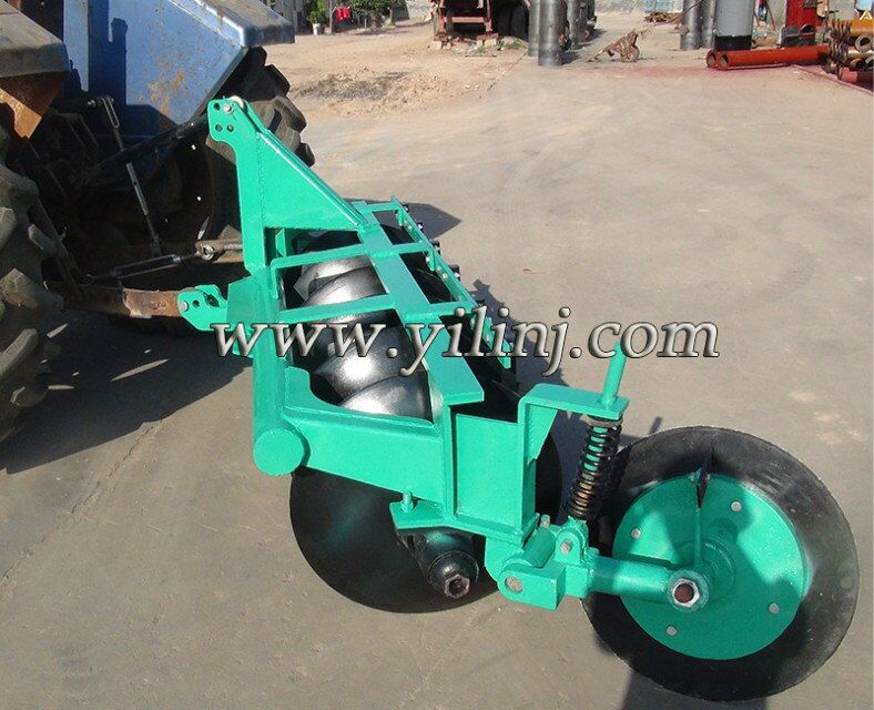 Tractor 3 Point Linkaged Disc Plough with 6 Discs for Paddy Field