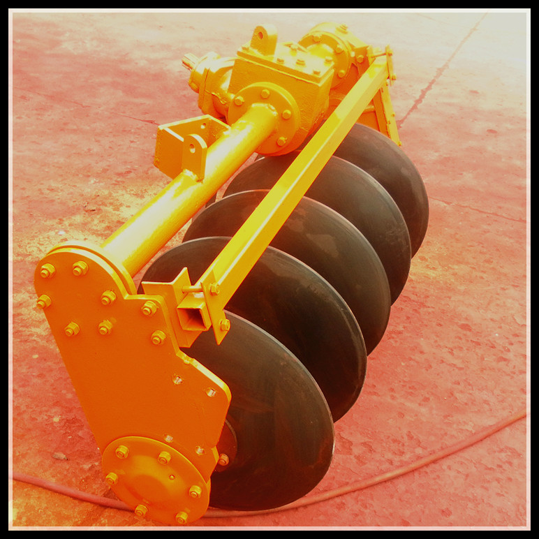 on Sale Top Quality Rotary-Driven Disc Plough/Disc Cultivator