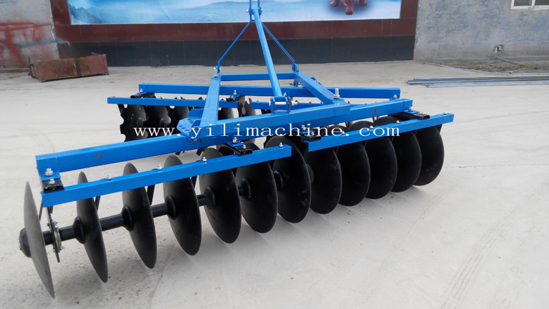 Middle Duty Disc Harrow with High Quality Farm Implement