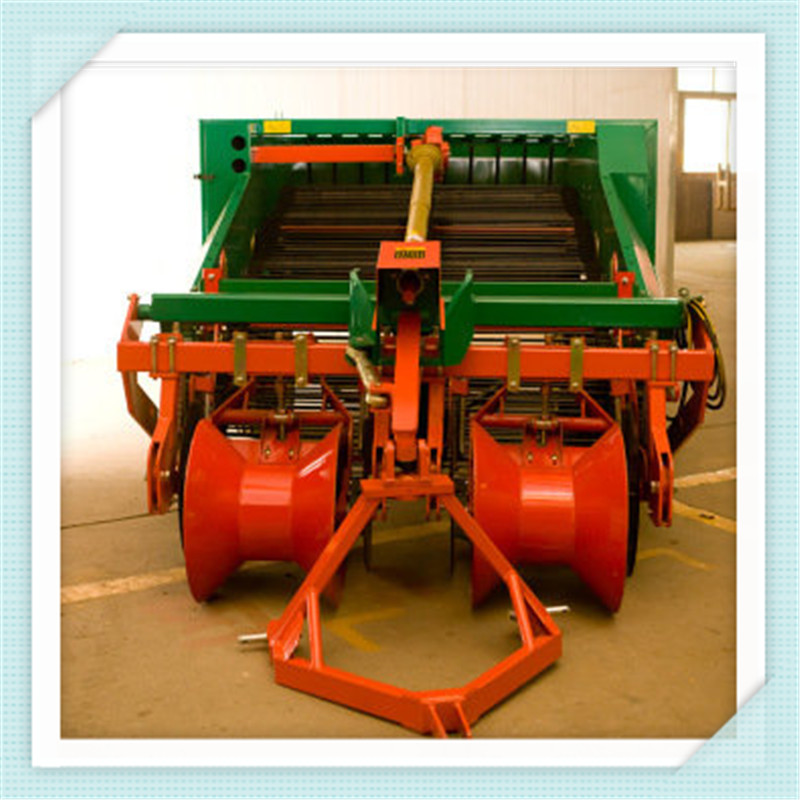 New Arrival 4uq-165 Potato Harvester/Potato Harvesting Machine