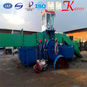 Water Weed Cutting Dredger with Best Price and High Quality