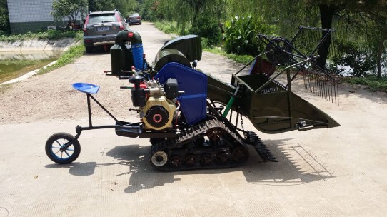 Rice and Wheat Harvester