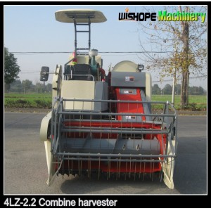 Small Size Harvester for Small Field 4lz-2.2 Rice Combine Harvester