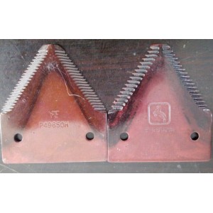 Two Round Hole Knife Section for Combine Harvester P49650h