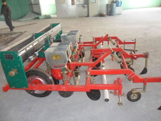 Plantimg Machine for Peanut, 4rows Seeder