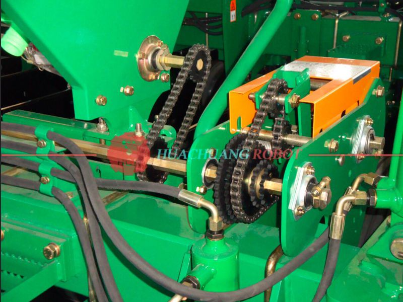 Tractor Mounted 4 Rows Easy Operation Corn Planter Maize Seeder