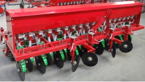 Wheat Seeder with Fertilizer