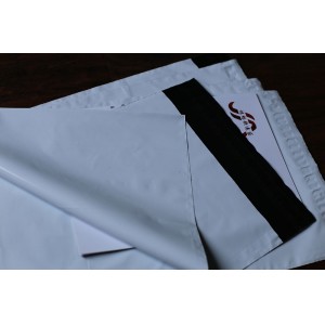 Customizable White Colored Mailing Plastic Bag